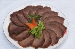 卤菜店装修能吸引客户 加盟连锁优势多多